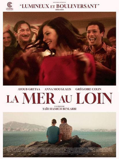 affiche du film la mère au loin